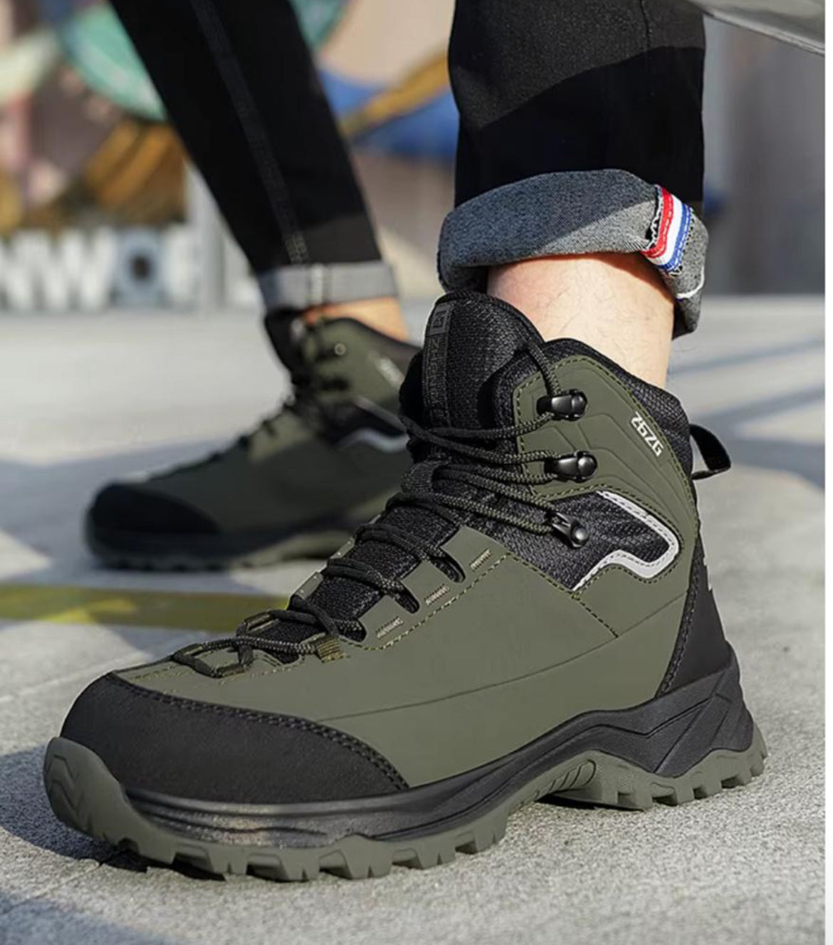 DW 923 SAVAGE GREEN BOOTS
