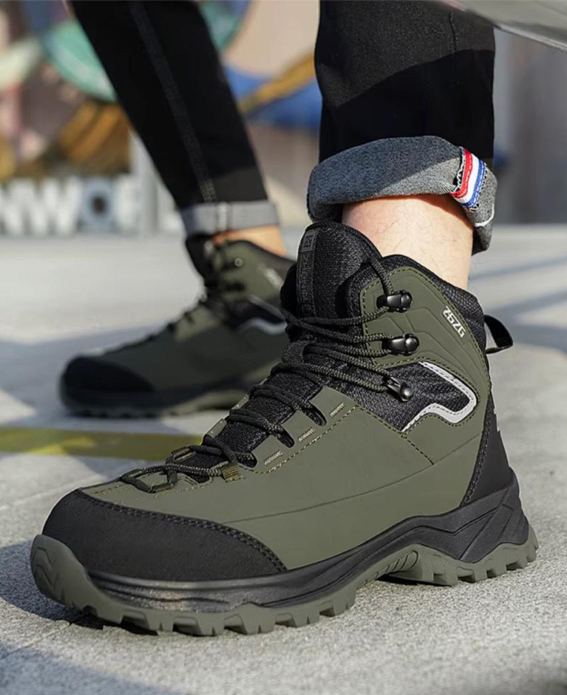 DW 923 SAVAGE GREEN BOOTS